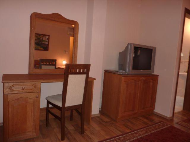Naspolya Panzio Es Etterem Bed and Breakfast Bátaapáti Værelse billede
